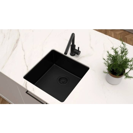 Врезная мойка Paulmark LASSAN 44UNI матовый черный