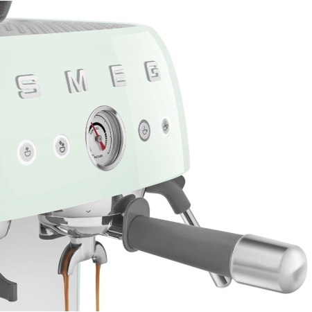 Кофемашина эспрессо со встроенной кофемолкой SMEG EGF03PGEU