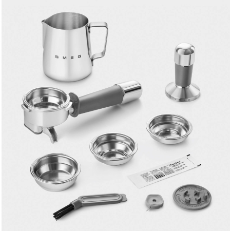Кофемашина эспрессо со встроенной кофемолкой SMEG EGF03RDEU
