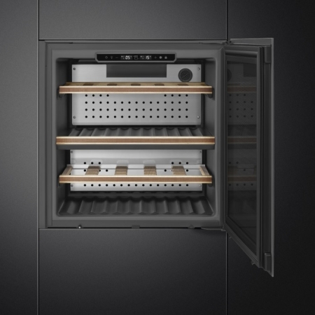 Встраиваемый в колонну винный холодильник SMEG CVI129B3E