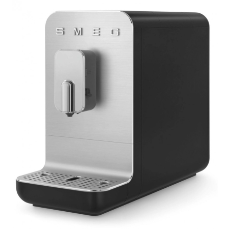 Кофемашина SMEG BCC13BLMEU