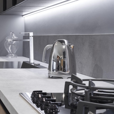 Чайник электрический с регулировкой температуры SMEG KLF04SSEU