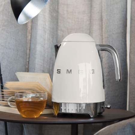 Чайник электрический с регулировкой температуры SMEG KLF04WHEU